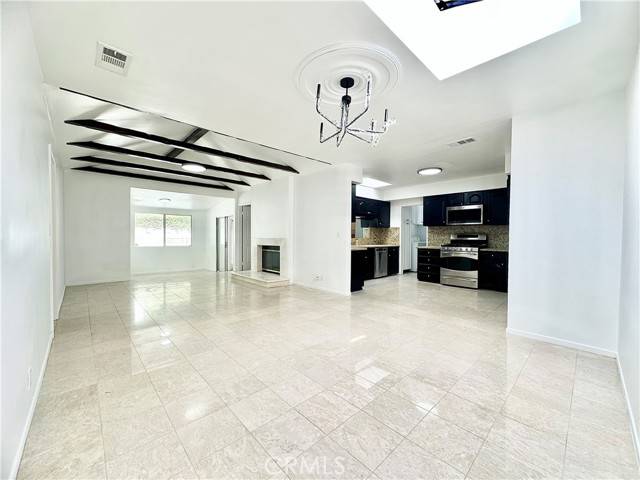 Studio City, CA 91604,3760 Goodland Avenue