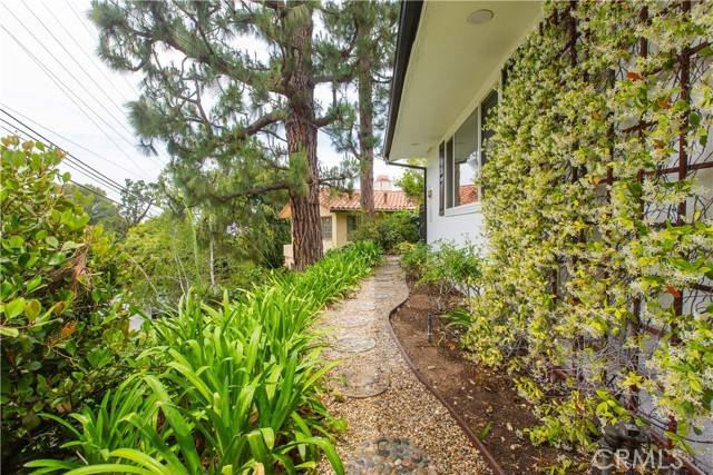 Sherman Oaks, CA 91403,14879 Jadestone Drive