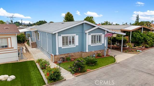 La Verne, CA 91750,3530 Damien #152