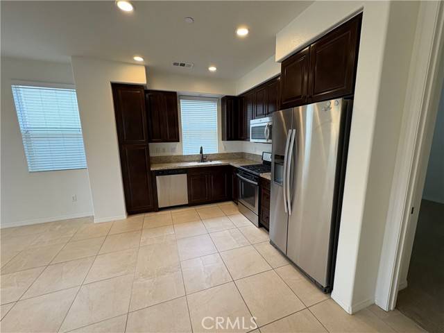 Pasadena, CA 91106,275 N Wilson Avenue #3