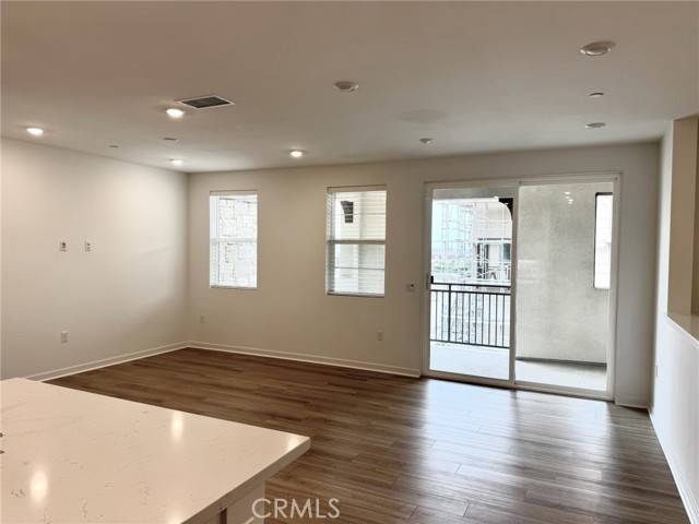 Eastvale, CA 92880,6138 victoria way #108