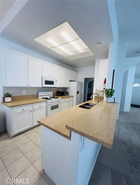 Victorville, CA 92392,12390 San Dimas Street