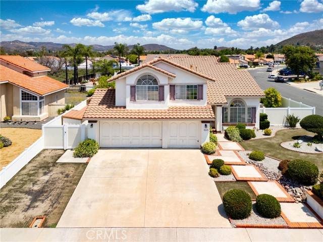 Murrieta, CA 92563,39625 Ranchwood Drive