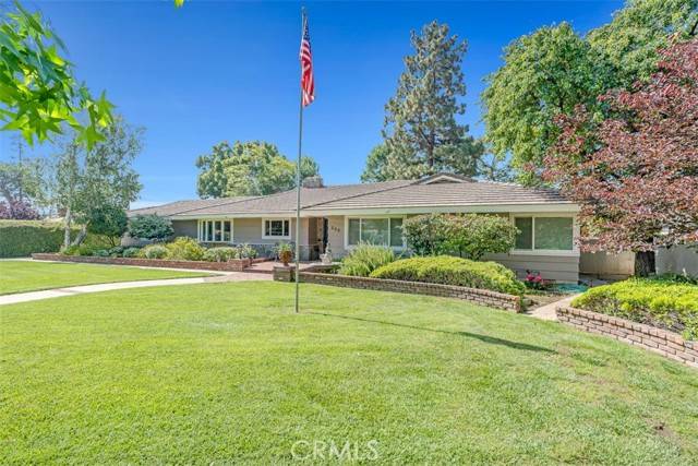 Upland, CA 91786,252 W 15th Street