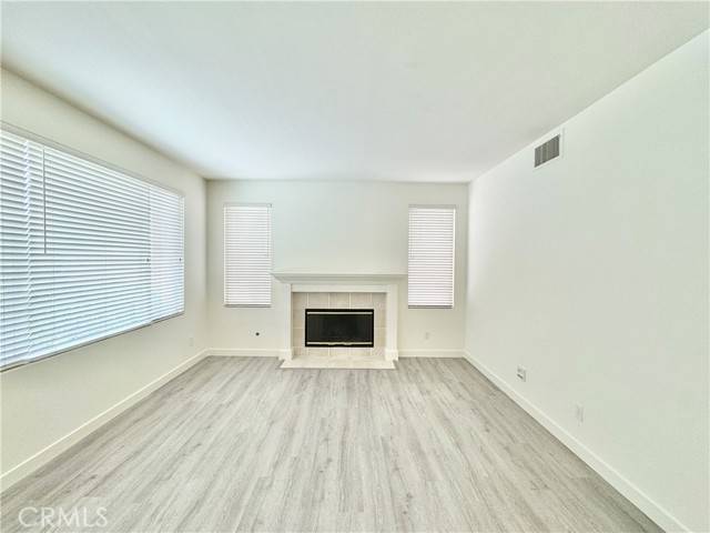 Irvine, CA 92620,9 Green hollow
