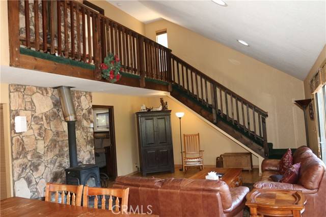Big Bear Lake, CA 92315,42515 Alta Vista Avenue