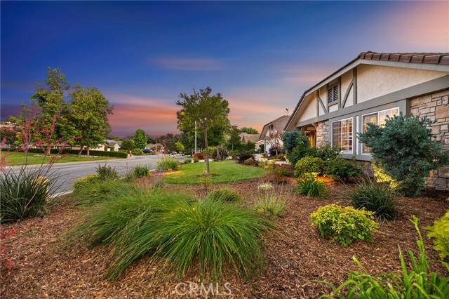 Glendora, CA 91741,323 N Hacienda Avenue