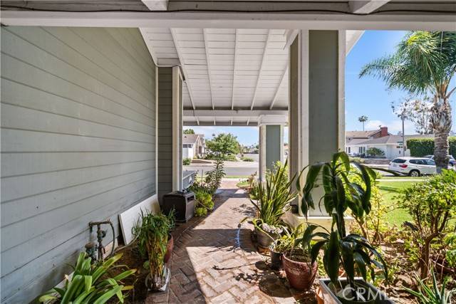 Placentia, CA 92870,213 E Borromeo Avenue