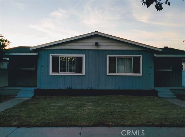 Downey, CA 90242,12843 Columbia Way