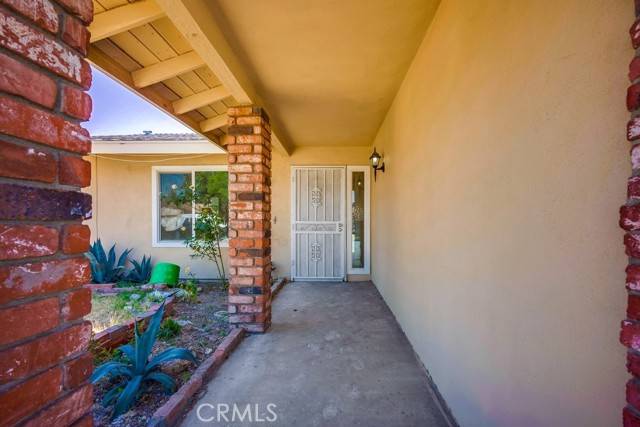 Fontana, CA 92335,9063 Rosecrest Lane