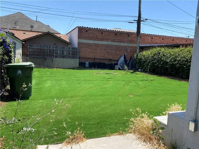 Los Angeles, CA 90006,2746 W 14th Street