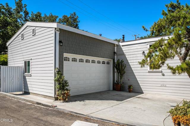 Agoura Hills, CA 91301,30473 Mulholland #49