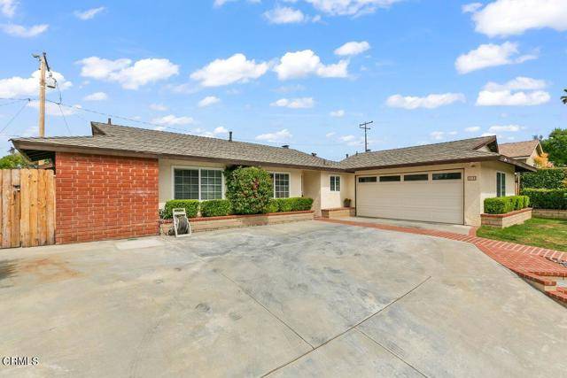 Oak View, CA 93022,45 Almond Avenue