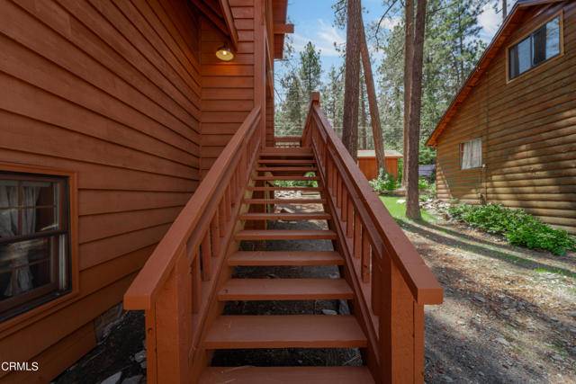 Wrightwood, CA 92397,1137 Edna Street