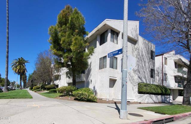 Winnetka, CA 91306,7211 Cozycroft Avenue #36