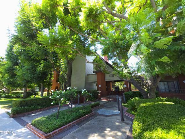 Glendale, CA 91202,1313 Valley View Road #109