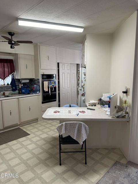 Thousand Oaks, CA 91320,150 Gina #150