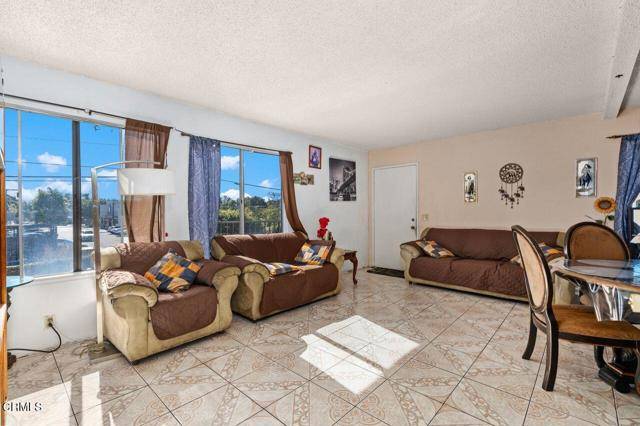 Oxnard, CA 93033,1431 Casa San Carlos Lane #A