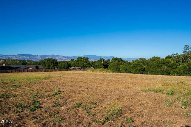 Solvang, CA 93463,2220 Hill Haven