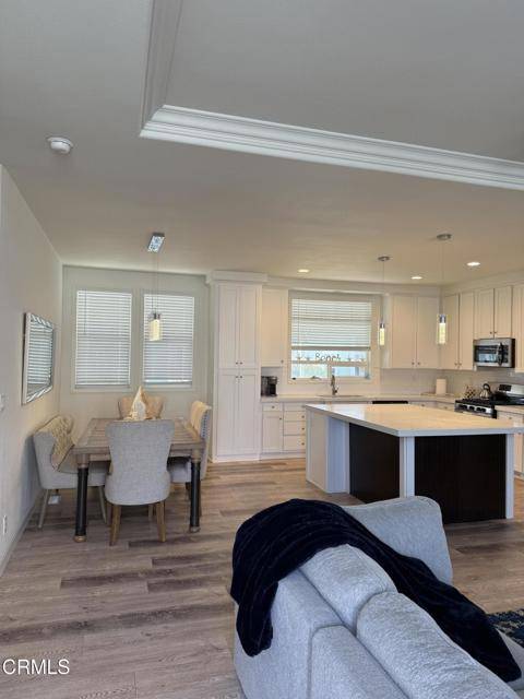 Ventura, CA 93001,1215 Anchors Way #9
