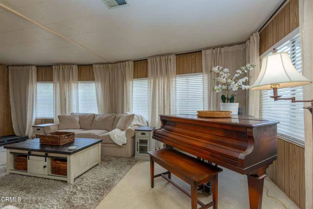 Santa Paula, CA 93060,265 Beckwith #34A