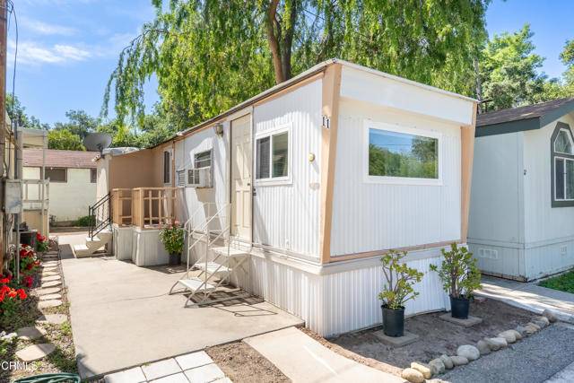 Ojai, CA 93023,474 N Arnaz #11