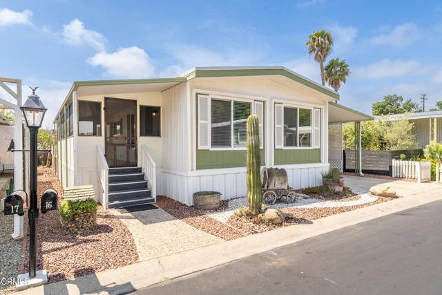 Ojai, CA 93023,950 Woodland #16