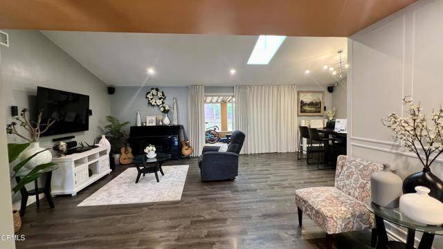 Granada Hills, CA 91344,16041 Jersey Street