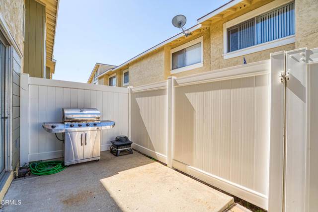 Santa Paula, CA 93060,90 Bahia Circle