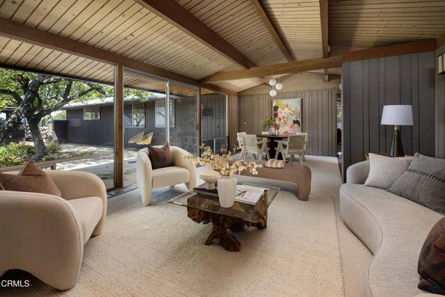 Santa Barbara, CA 93110,979 Debra Drive