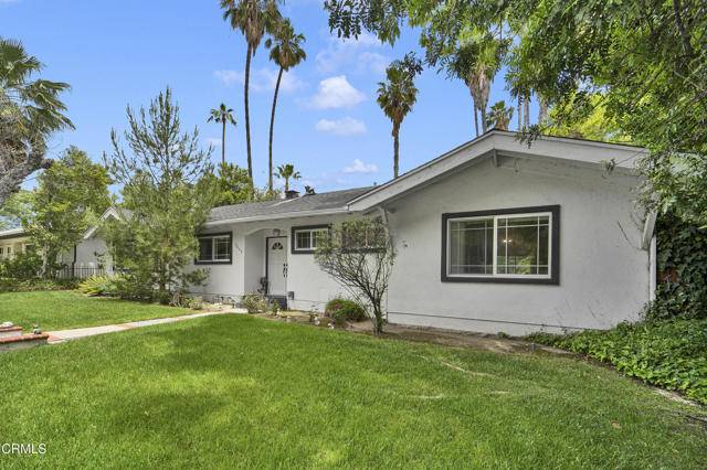 Woodland Hills, CA 91367,5604 Valley Circle Boulevard