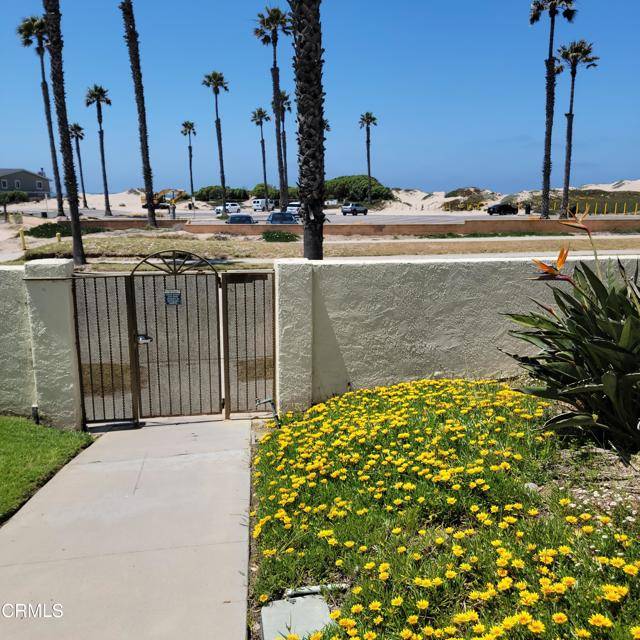 Oxnard, CA 93035,2323 Martinique Lane
