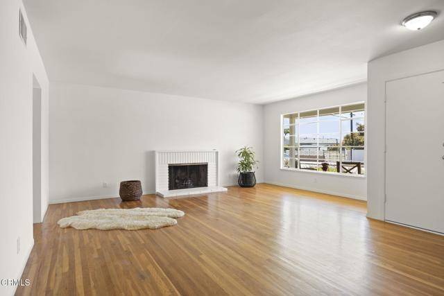 Ventura, CA 93003,296 Purdue Avenue