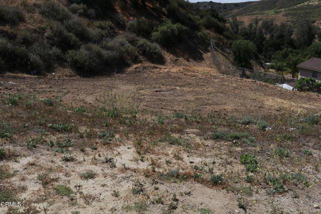 Val Verde, CA 91384,31115 Pinedale