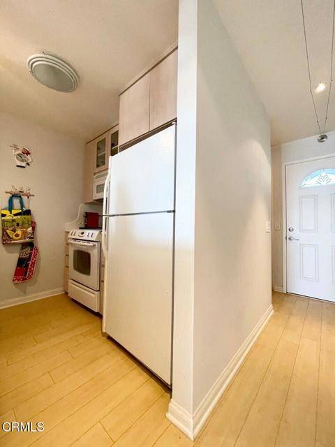 Port Hueneme, CA 93041,277 E Surfside Drive