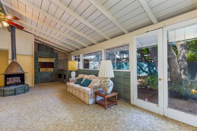 Santa Paula, CA 93060,1330 Fern Oaks Drive