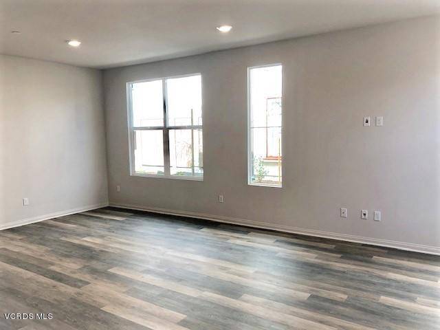 Camarillo, CA 93010,356 Solares Street