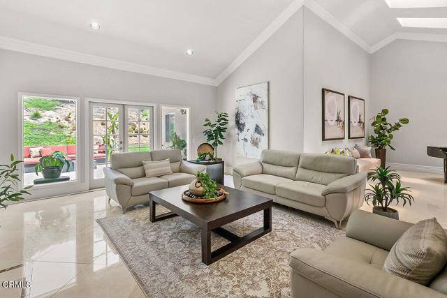 Camarillo, CA 93012,2981 Yucca Drive