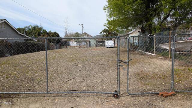 Piru, CA 93040,3886 Market