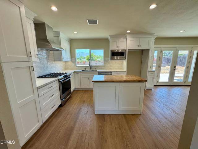 Newbury Park, CA 91320,3410 Frankie Drive