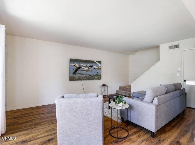 Westlake Village, CA 91361,1236 Landsburn Circle