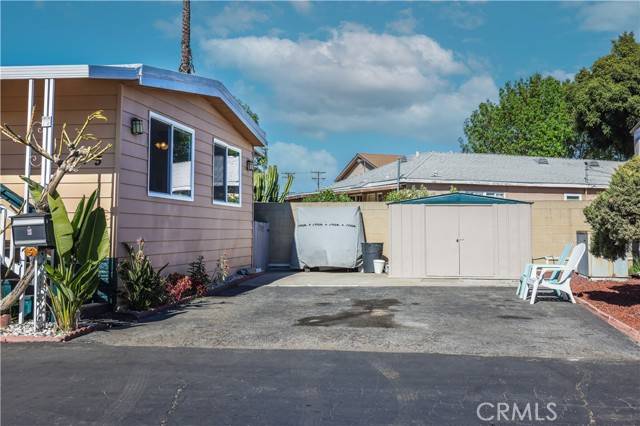 Bellflower, CA 90706,9530 Alondra #5