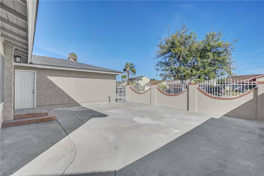 Harbor City, CA 90710,23411 Halldale Avenue