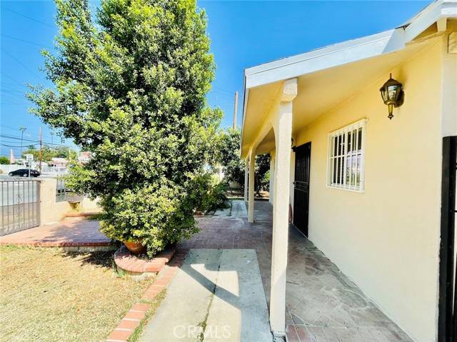 La Puente, CA 91744,15768 Amar RD