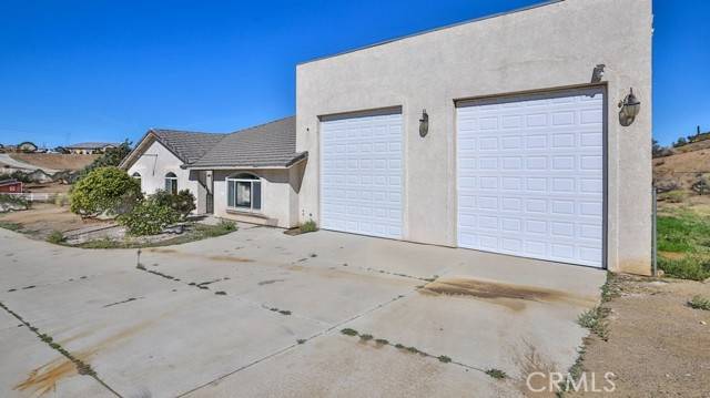 Oak Hills, CA 92344,7487 Oak Hill Road