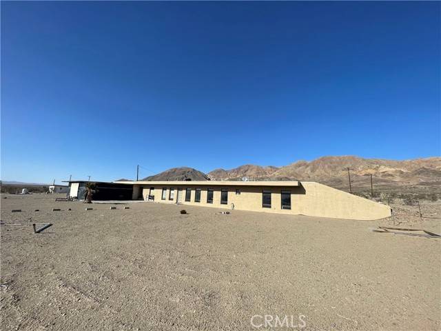 Yermo, CA 92398,38720 Oleander Road