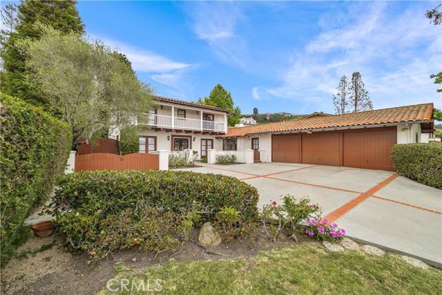 Palos Verdes Estates, CA 90274,3004 Via Buena