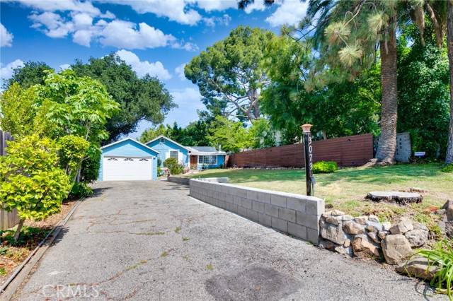 Altadena, CA 91001,3073 Lake Avenue