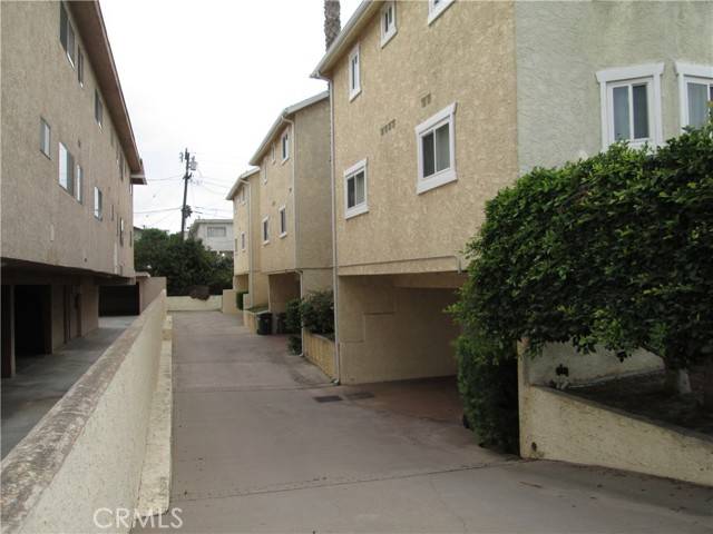 Redondo Beach, CA 90278,2704 Curtis Avenue #3