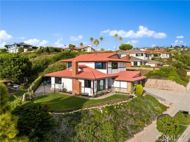 Rancho Palos Verdes, CA 90275,7405 Via Lorado